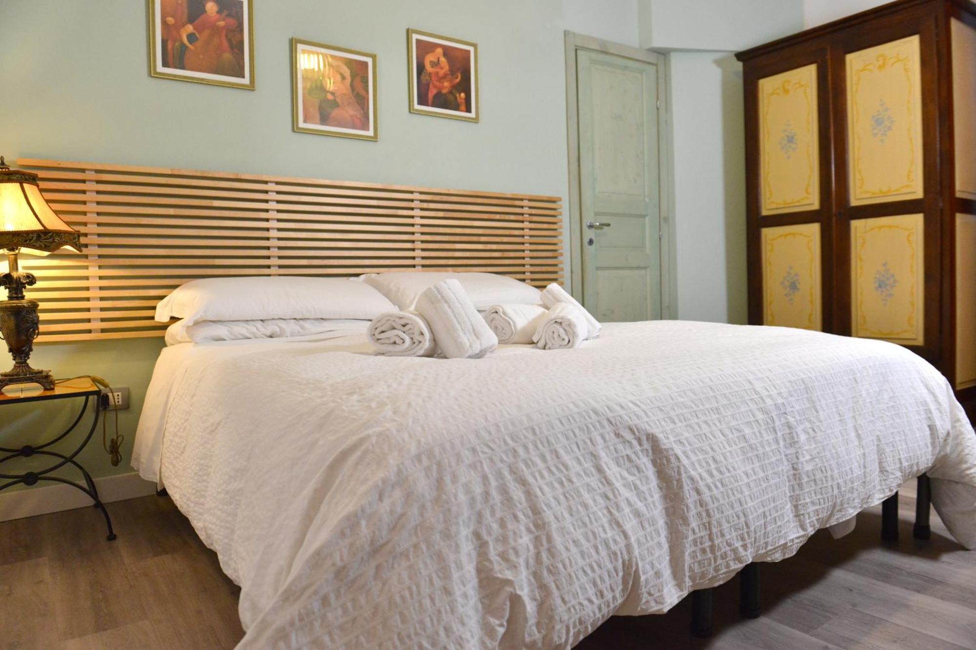 Residenza Del Turista Bed and Breakfast Catánia Buitenkant foto